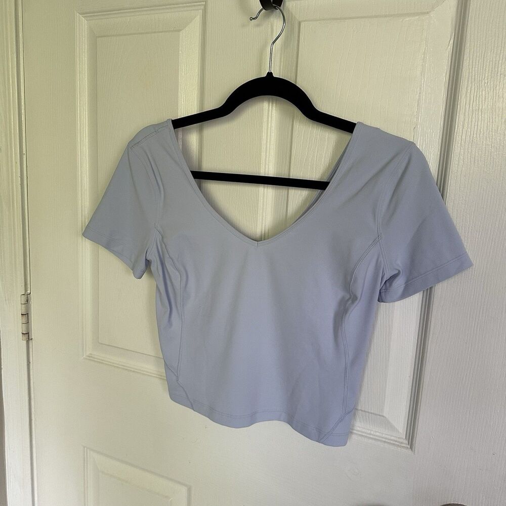 lululemon athletica Light Lavender Short Sleeve V‑Neck Tee